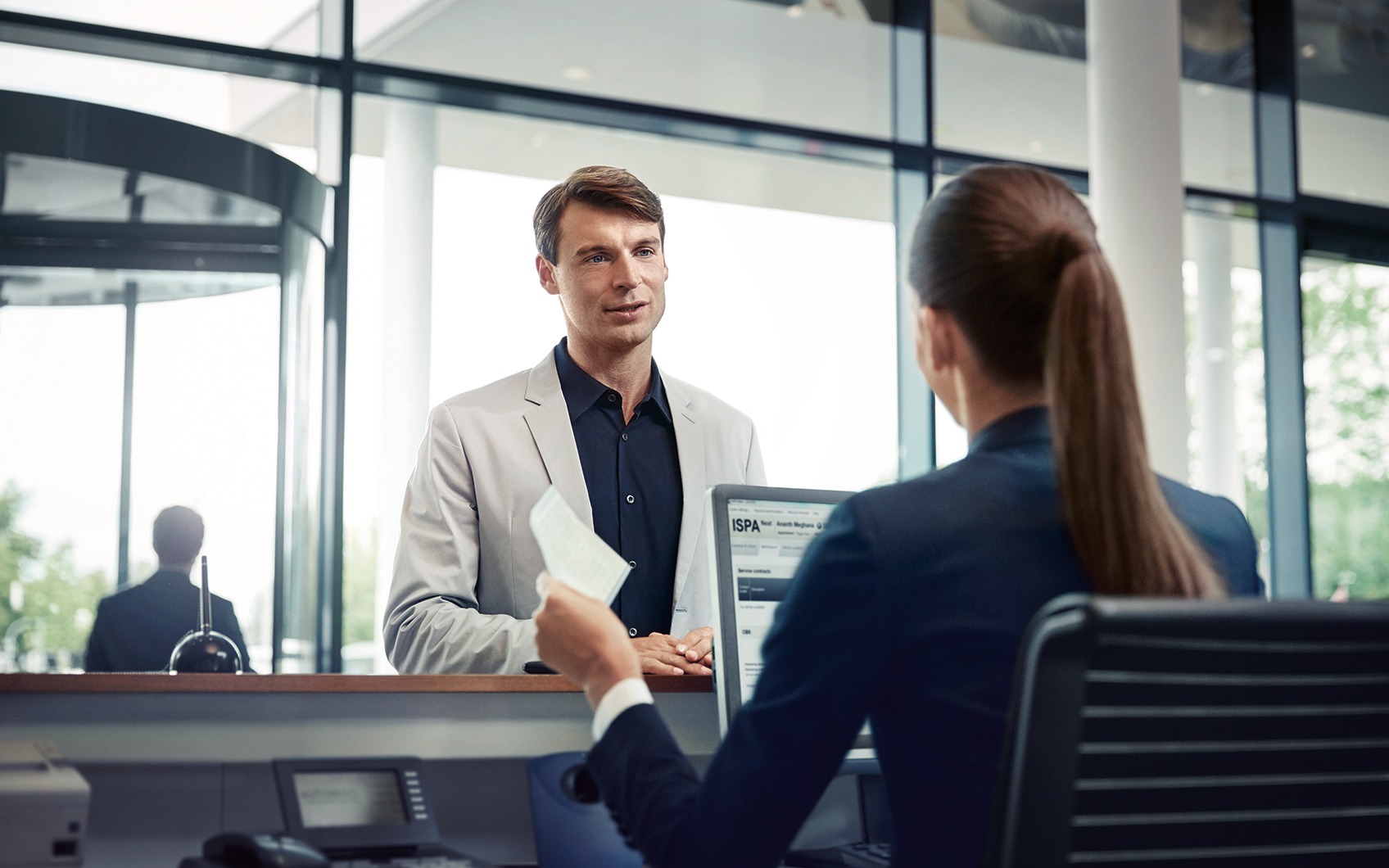 BMW SERVICE INCLUSIVE FÜR <br>GESCHÄFTS­KUNDEN.